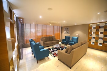 comfort inn kaikaluru