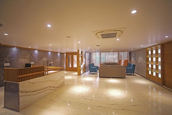 comfort inn kaikaluru