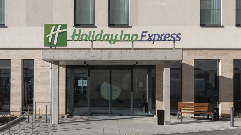holiday inn express munich north an ihg hotel