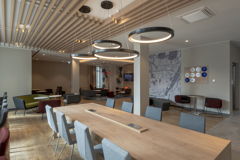 holiday inn express munich north an ihg hotel