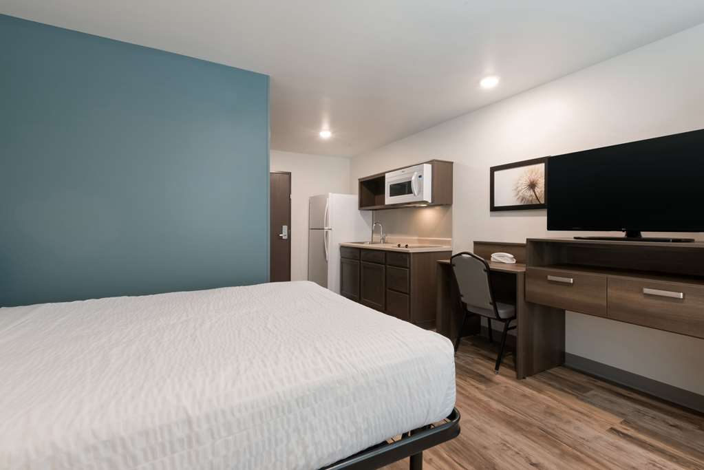 woodspring suites philadelphia northeast