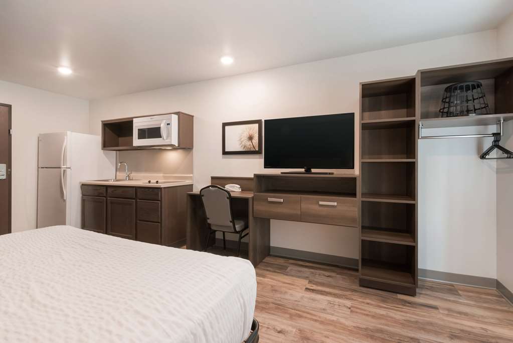 woodspring suites philadelphia northeast