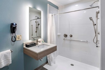 quality inn lebanon nashville area