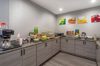 quality inn lebanon nashville area