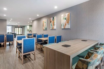 quality inn lebanon nashville area