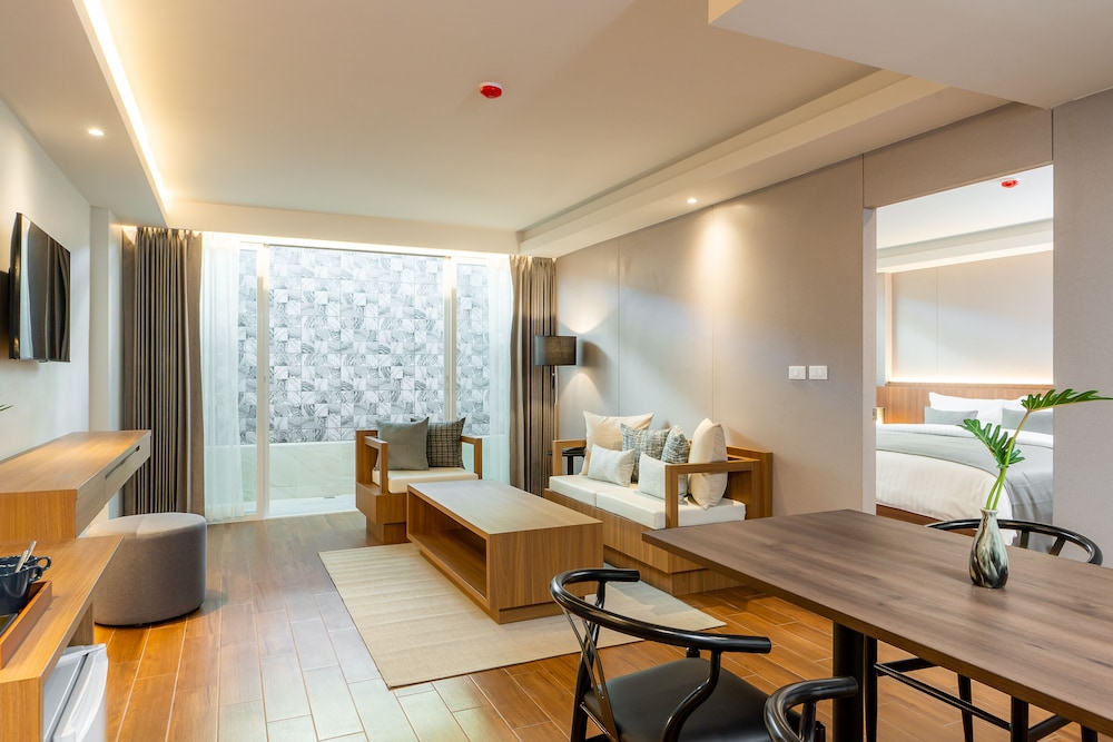 shambhala hotel pattaya