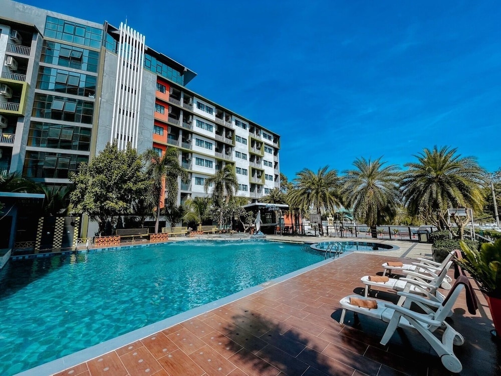 arthitaya green nature hotel