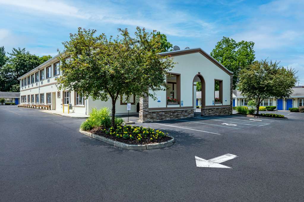 rodeway inn poughkeepsie