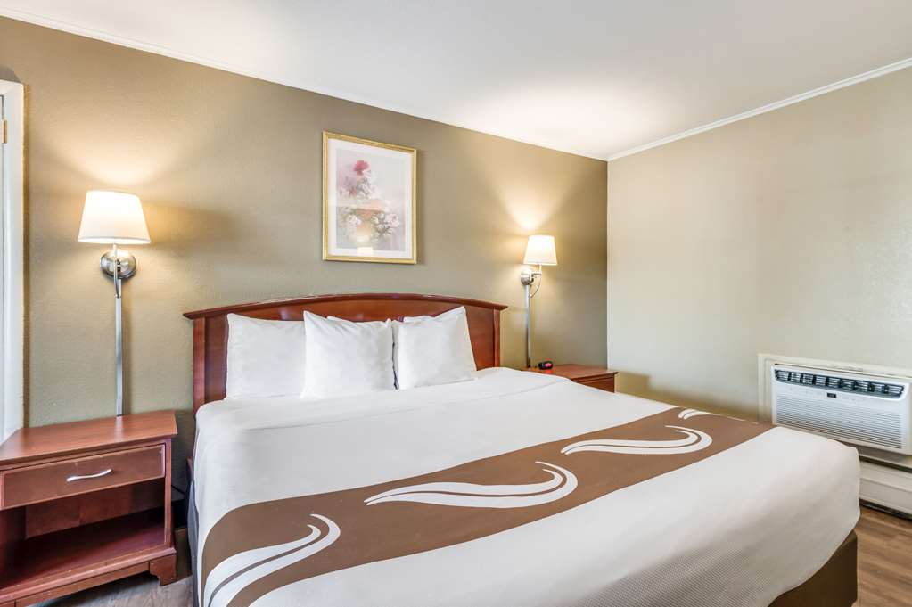 rodeway inn poughkeepsie