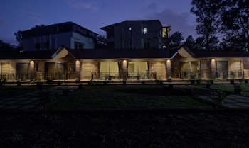 treebo nakshatra cottages mahabaleshwar