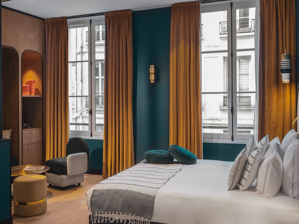 dandy hotel and kitchen