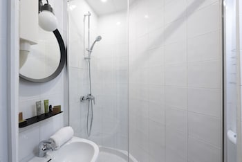 lennon hotel paris gare du nord