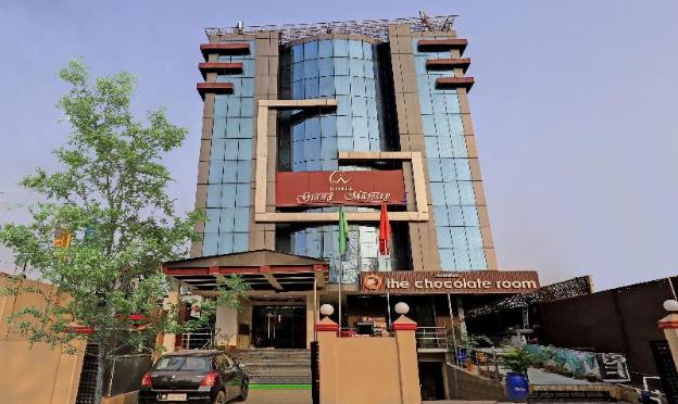 hotel grand majesty
