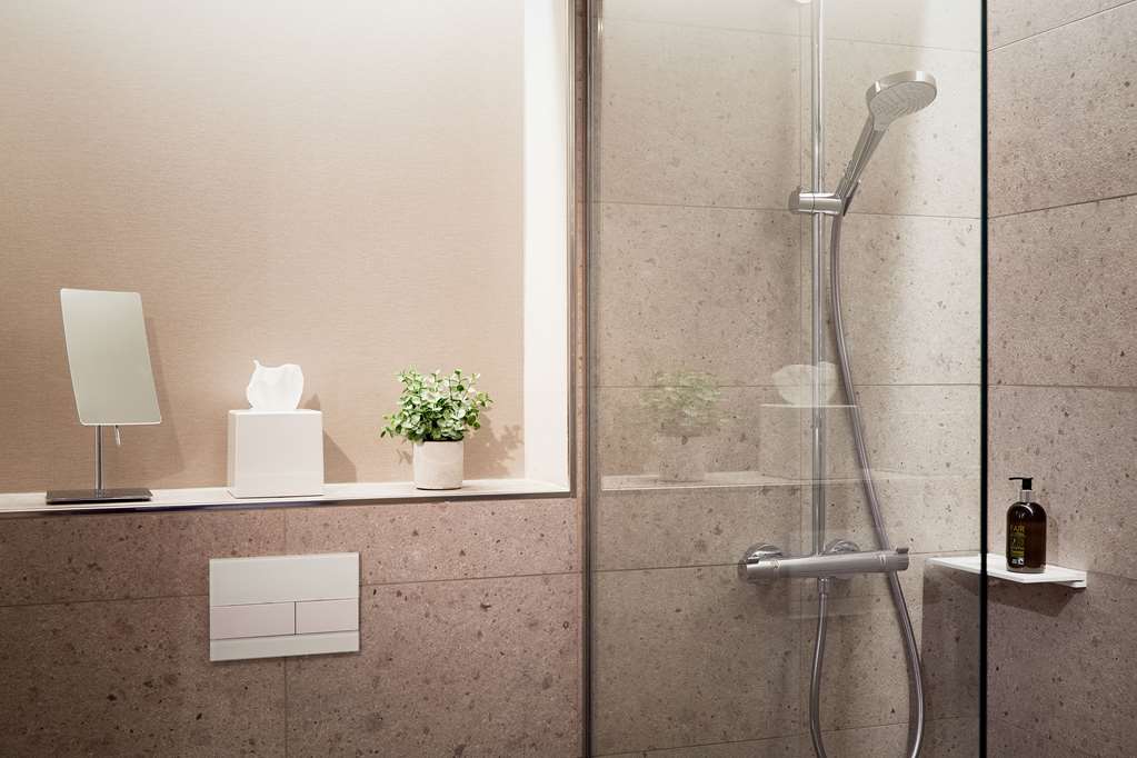 adina apartment hotel dusseldorf