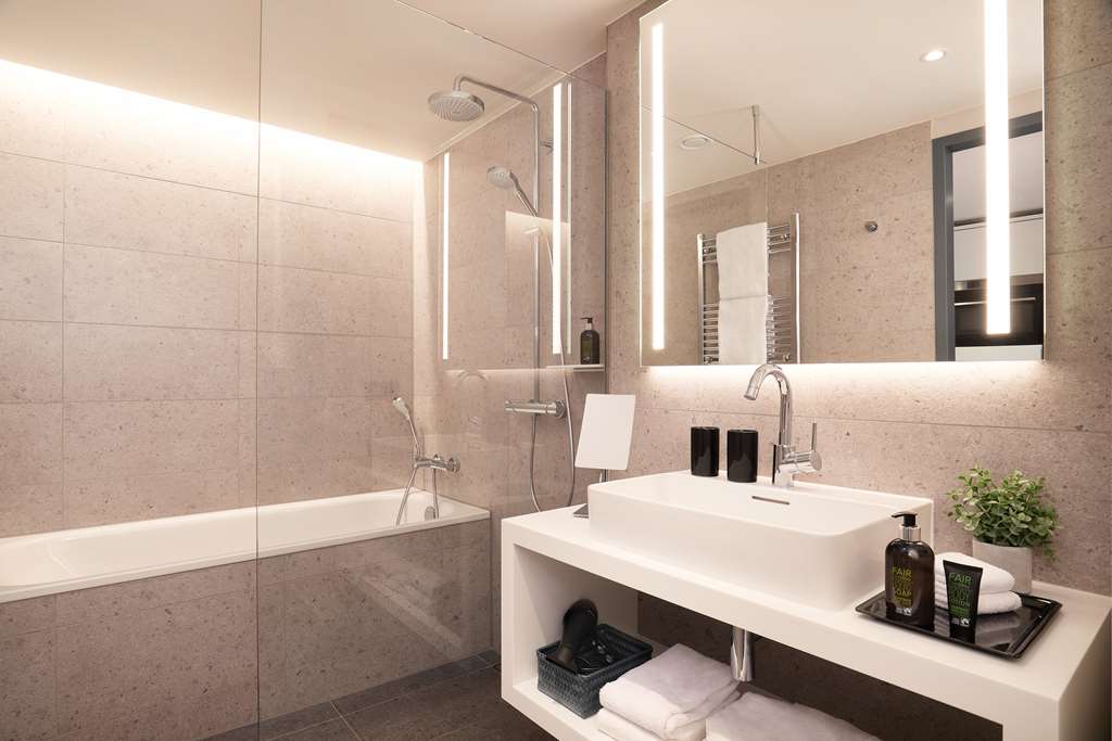 adina apartment hotel dusseldorf