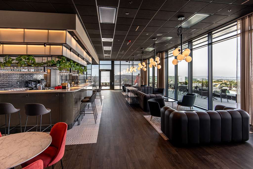 radisson red oslo okern