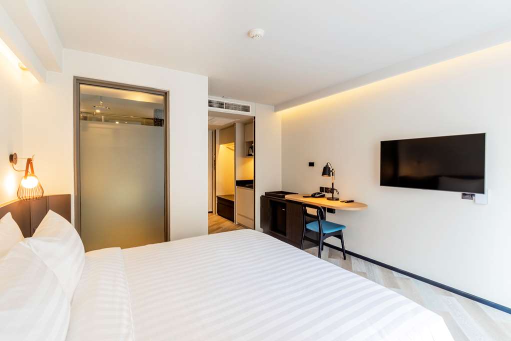 seekers finders rama iv hotel surestay collection by bw