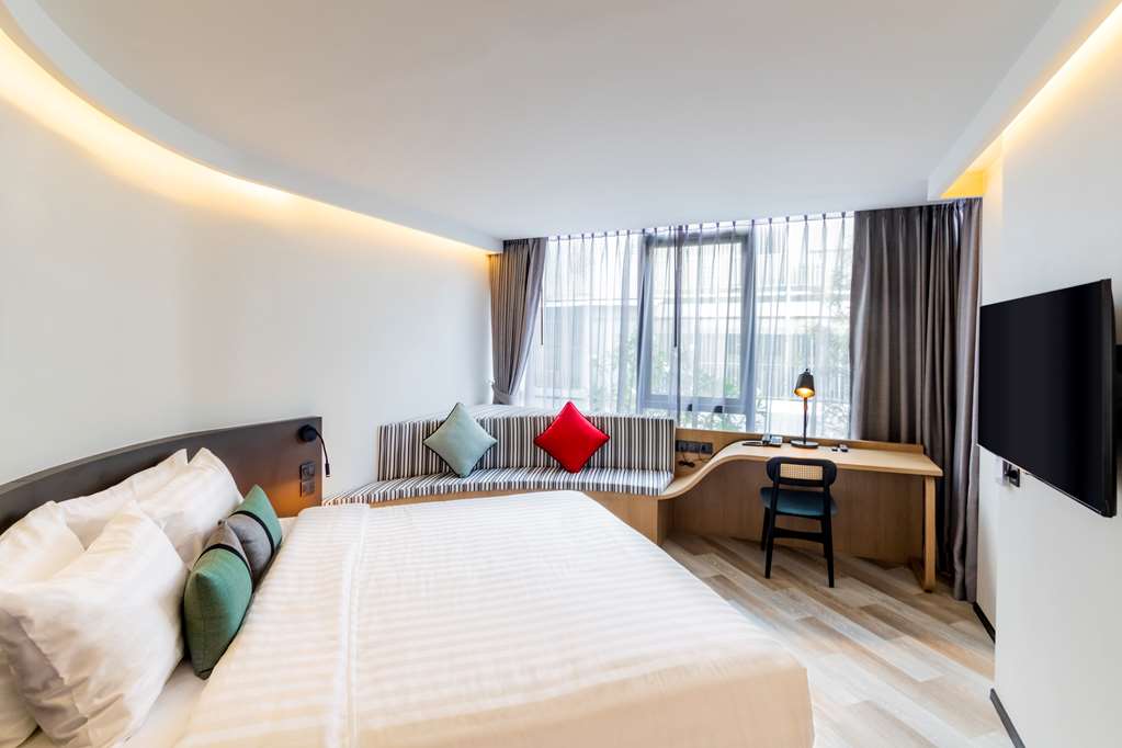 seekers finders rama iv hotel surestay collection by bw