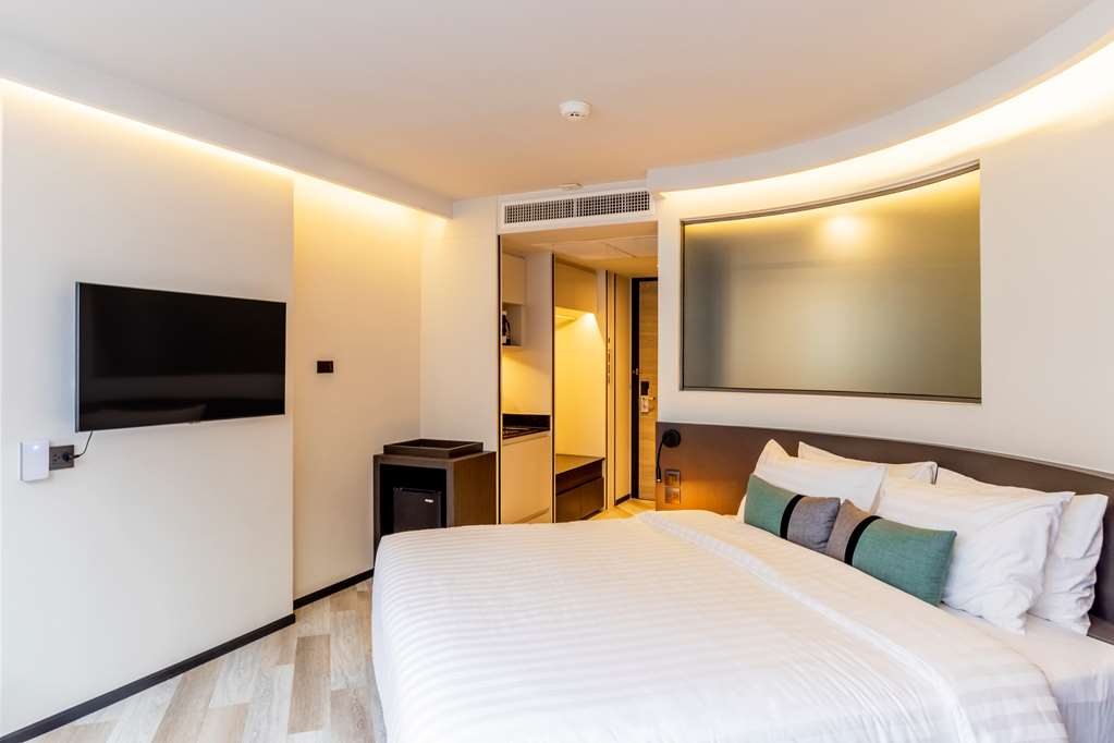 seekers finders rama iv hotel surestay collection by bw