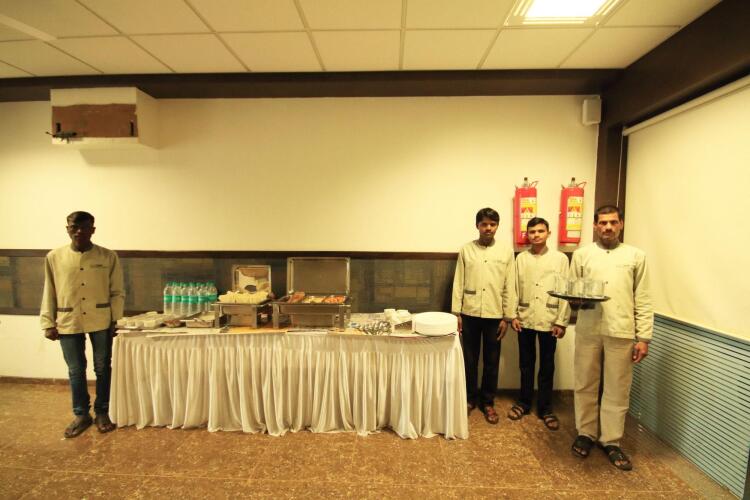 capital o 891 hotel kadamb inn