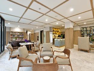 Oakwood Hotel & Residence Bangkok,,4 star