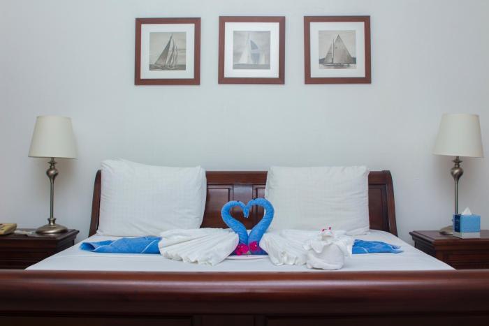 the old gin house hotel