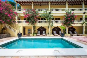 the old gin house hotel