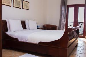 The Old Gin House,Sint Eustatius>>Oranjestad,3 star