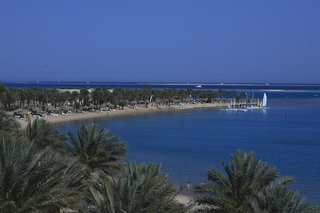 palm royale resort soma bay