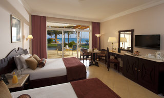 palm royale resort soma bay