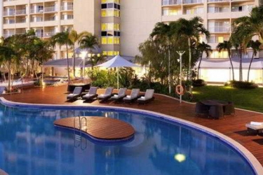 pullman cairns international