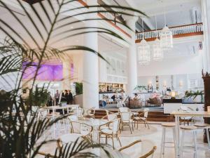Hotel-Img