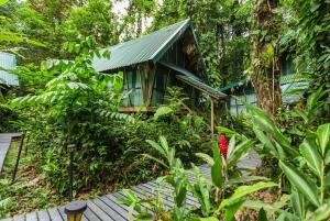 Almonds And Corals Boutique Hotel,Limon>>Cahuita,3 star