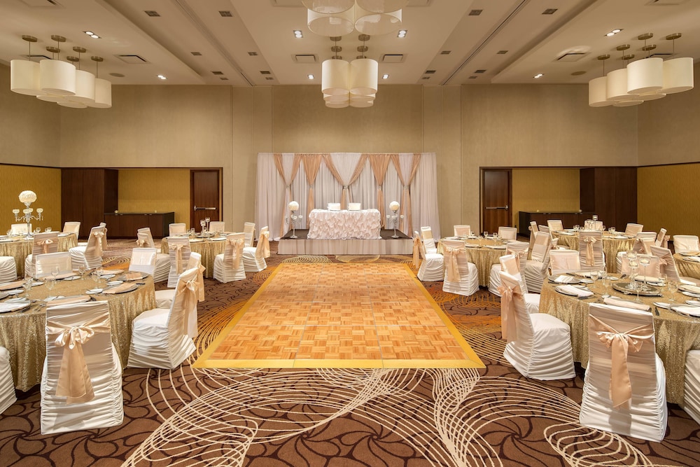 courtyard by marriott calgary airport