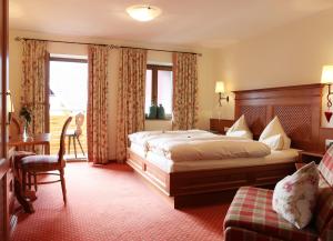 Die Lilie - Hotel Garni,Hoefen>>Ehenbichl,3 star