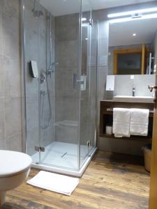 Die Lilie - Hotel Garni,Hoefen>>Ehenbichl,3 star