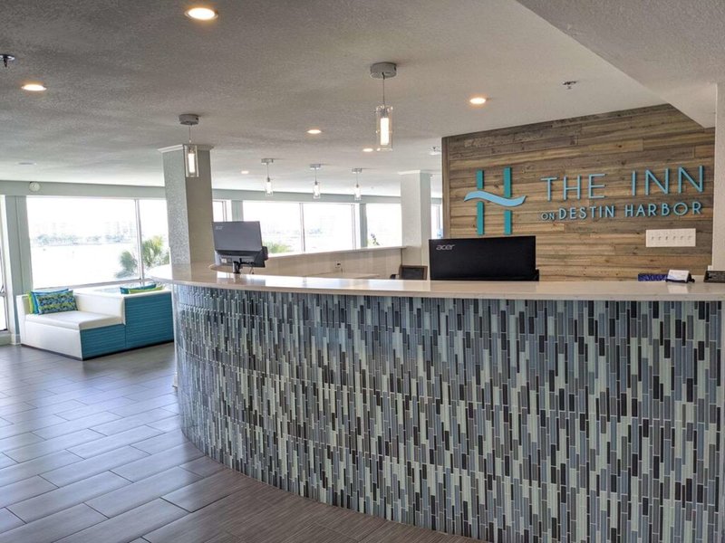 inn on destin harbor ascend hotel collection