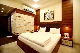 Hotel Highway King,Jhalana Doongri>>Jaipur,3 star