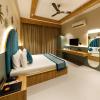 hotel highway king