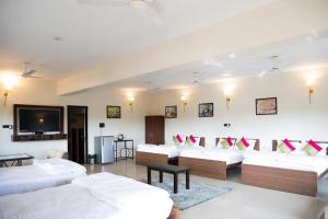 olive resort sillari pench