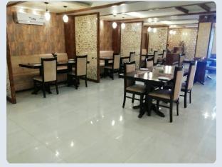 Shri Sai Hotel By Wb Inn,India>>Azamgarh,3 star