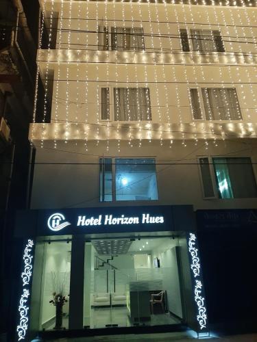 hotel horizon hues