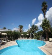 les sables noirs and spa