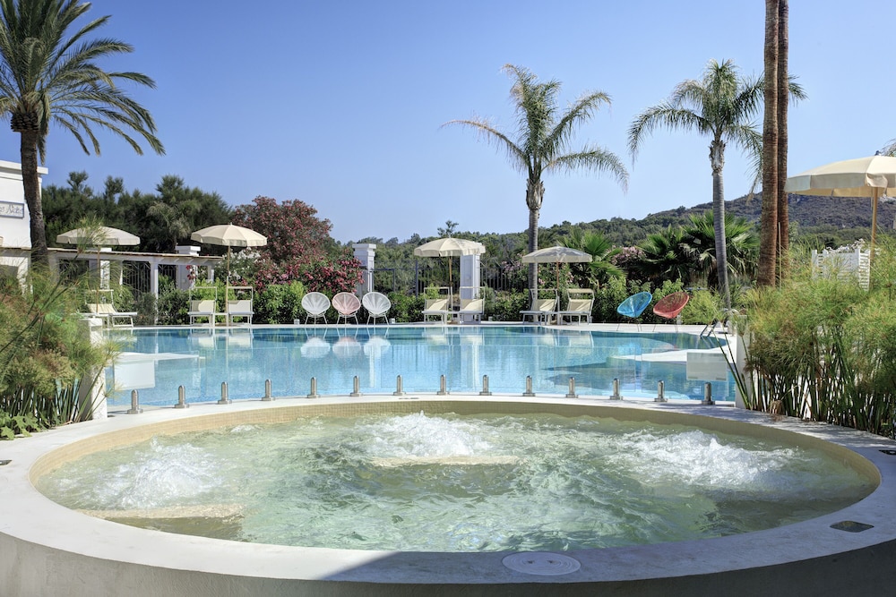 les sables noirs and spa