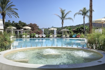 les sables noirs and spa