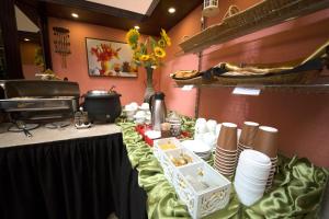 Mount Royal Hotel,Dubai>>Deira,2 star