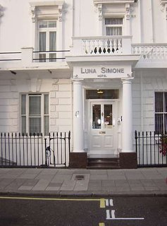 luna simone hotel