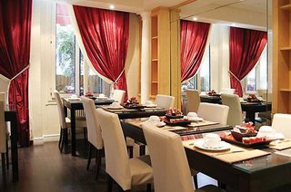 Elysees Paris,Near Arc De Triomphe,3 star
