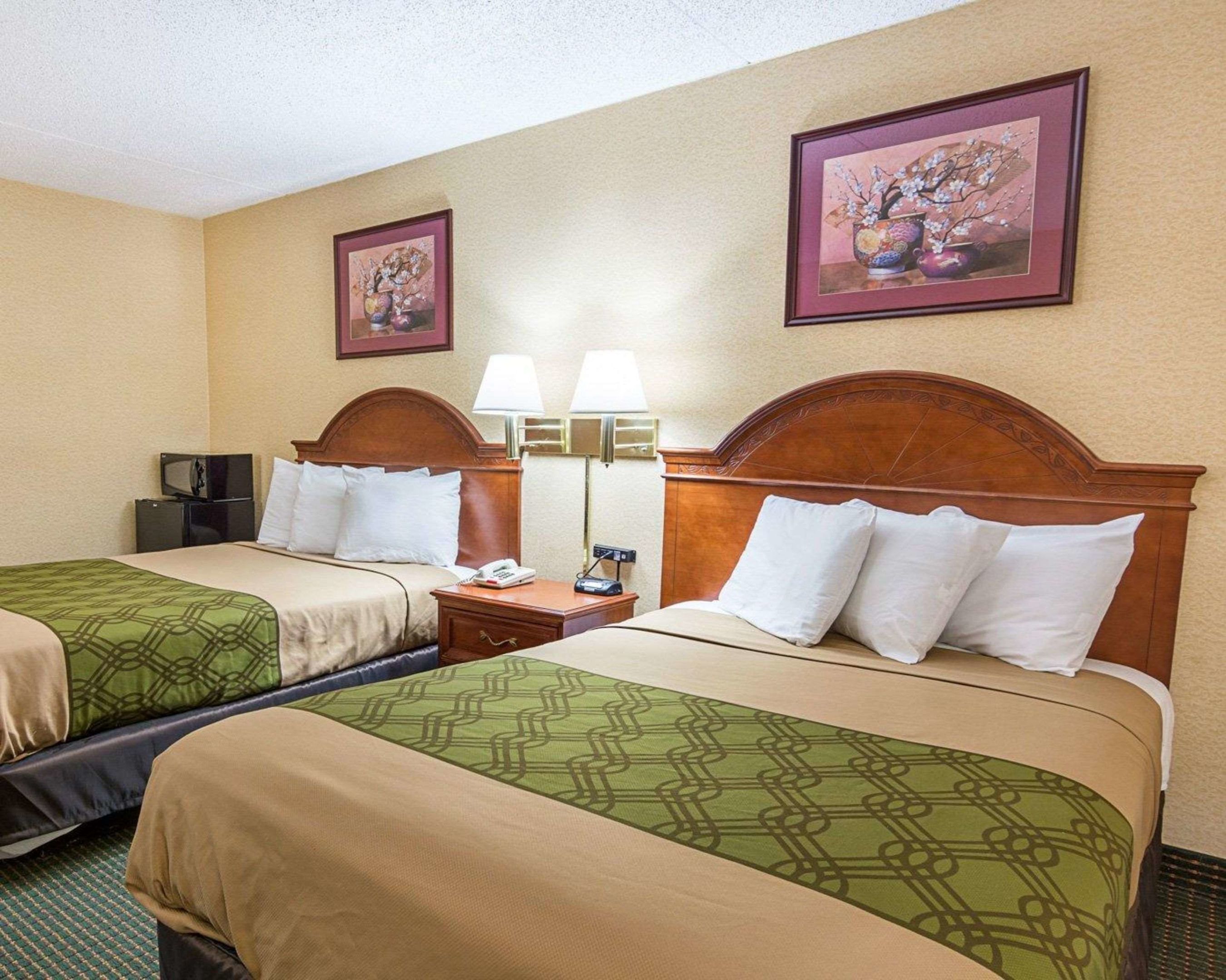 econo lodge near quantico marine base