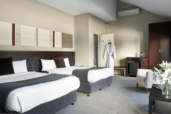 vulcan hotel sydney